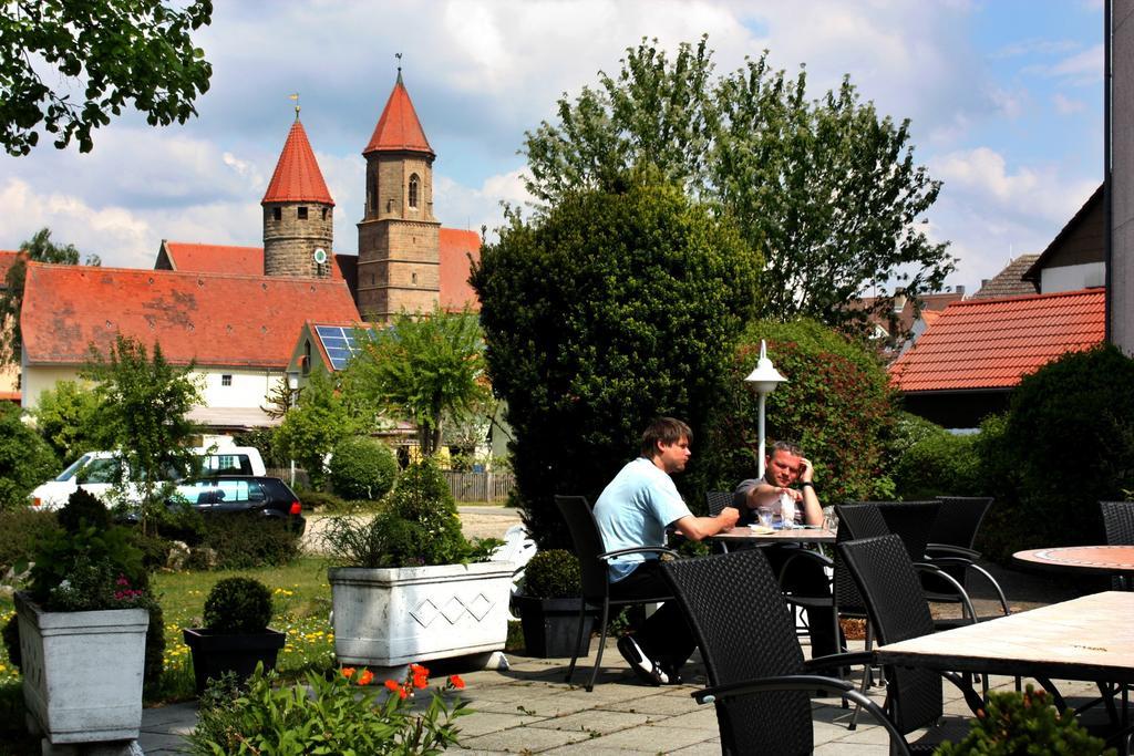 Parkhotel Altmuehltal Gunzenhausen Exterior foto